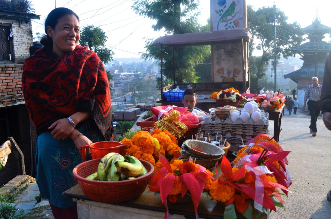 Nepal.Flower.seller - 1